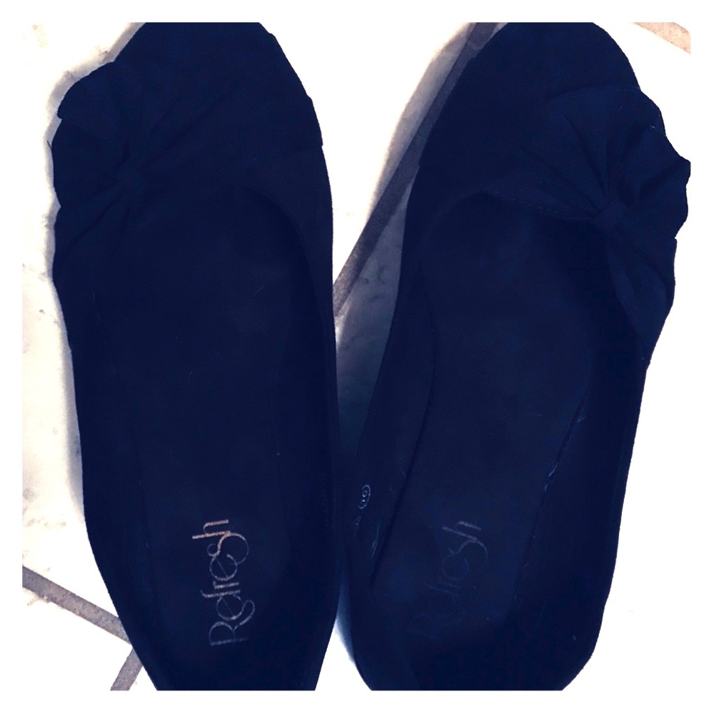 Black size 10 NWOT ran too small more like a 9.5